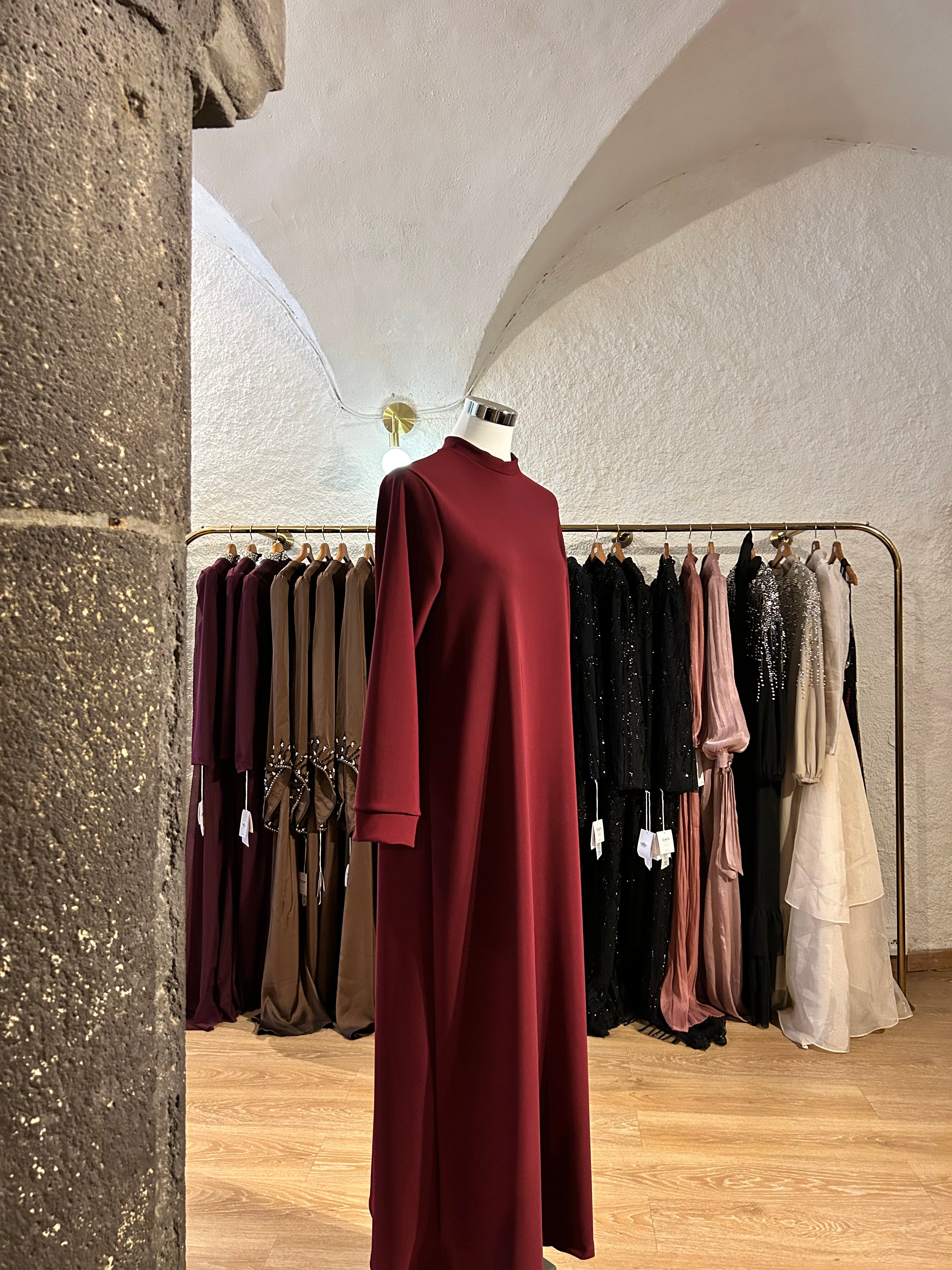 Robe en Bordeaux