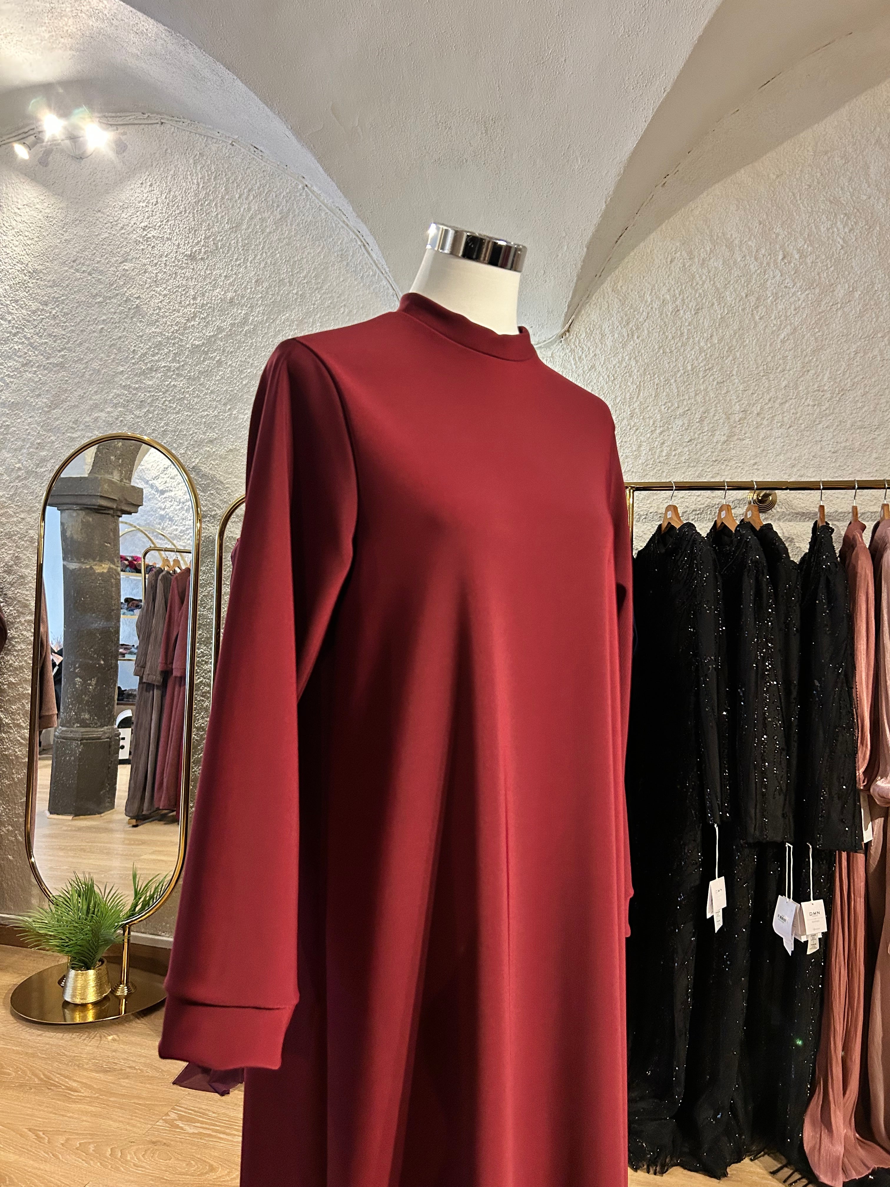 Robe en Bordeaux