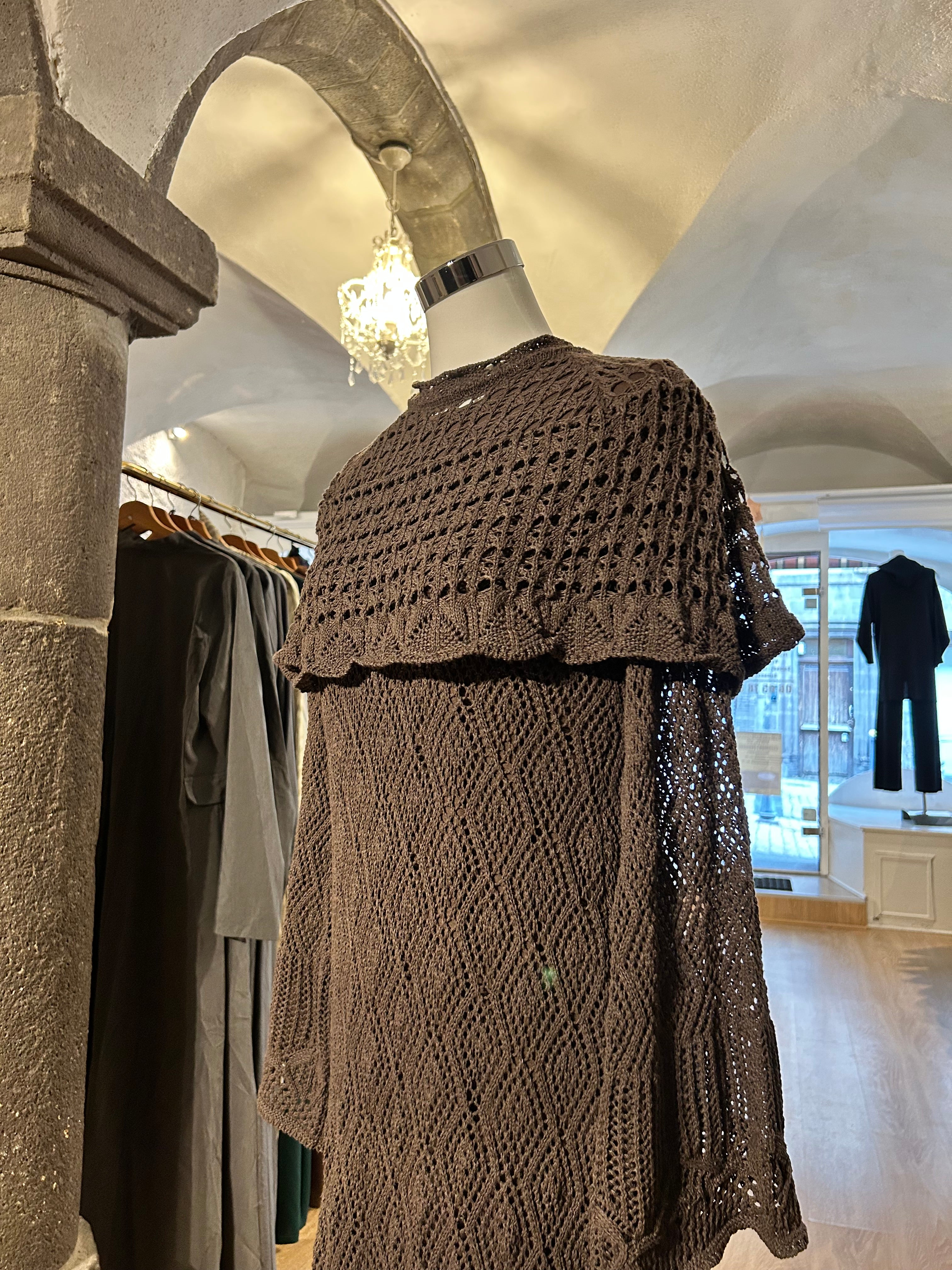 Robe Marron Dentelle