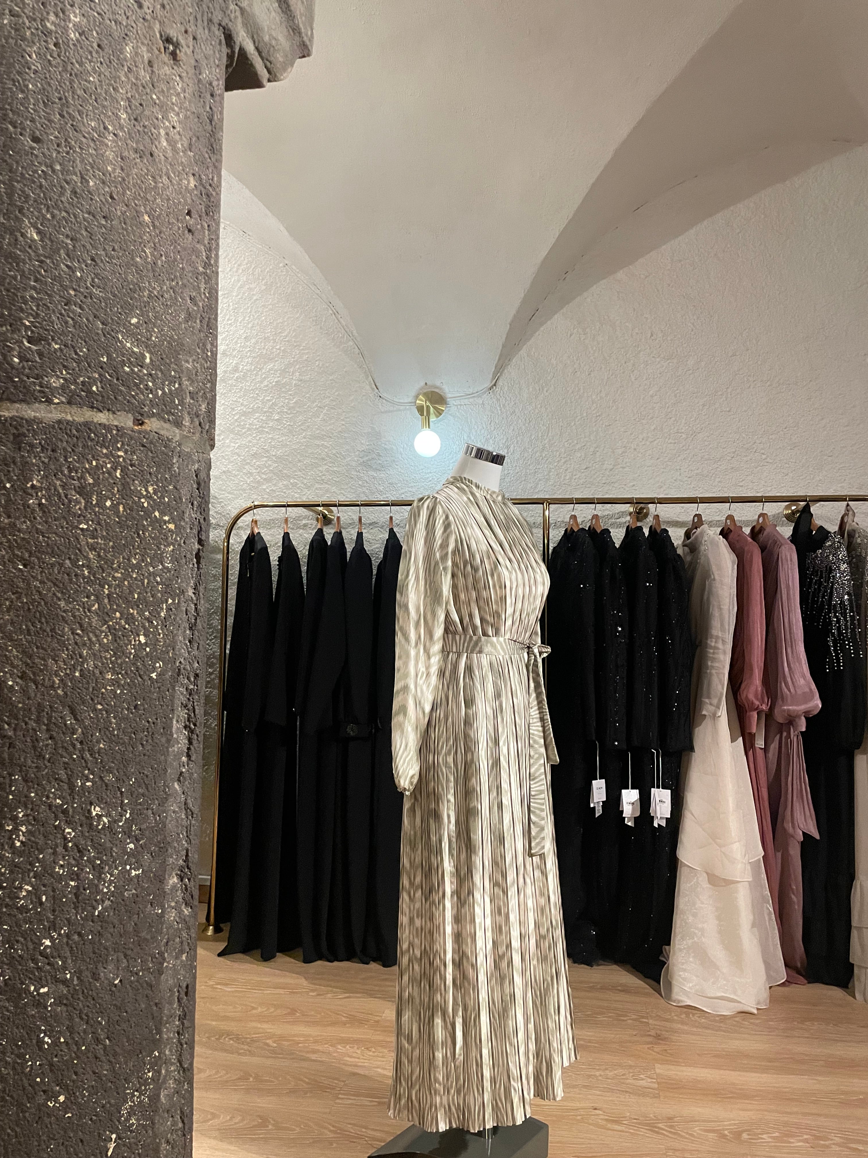 Robe Longue Plissée