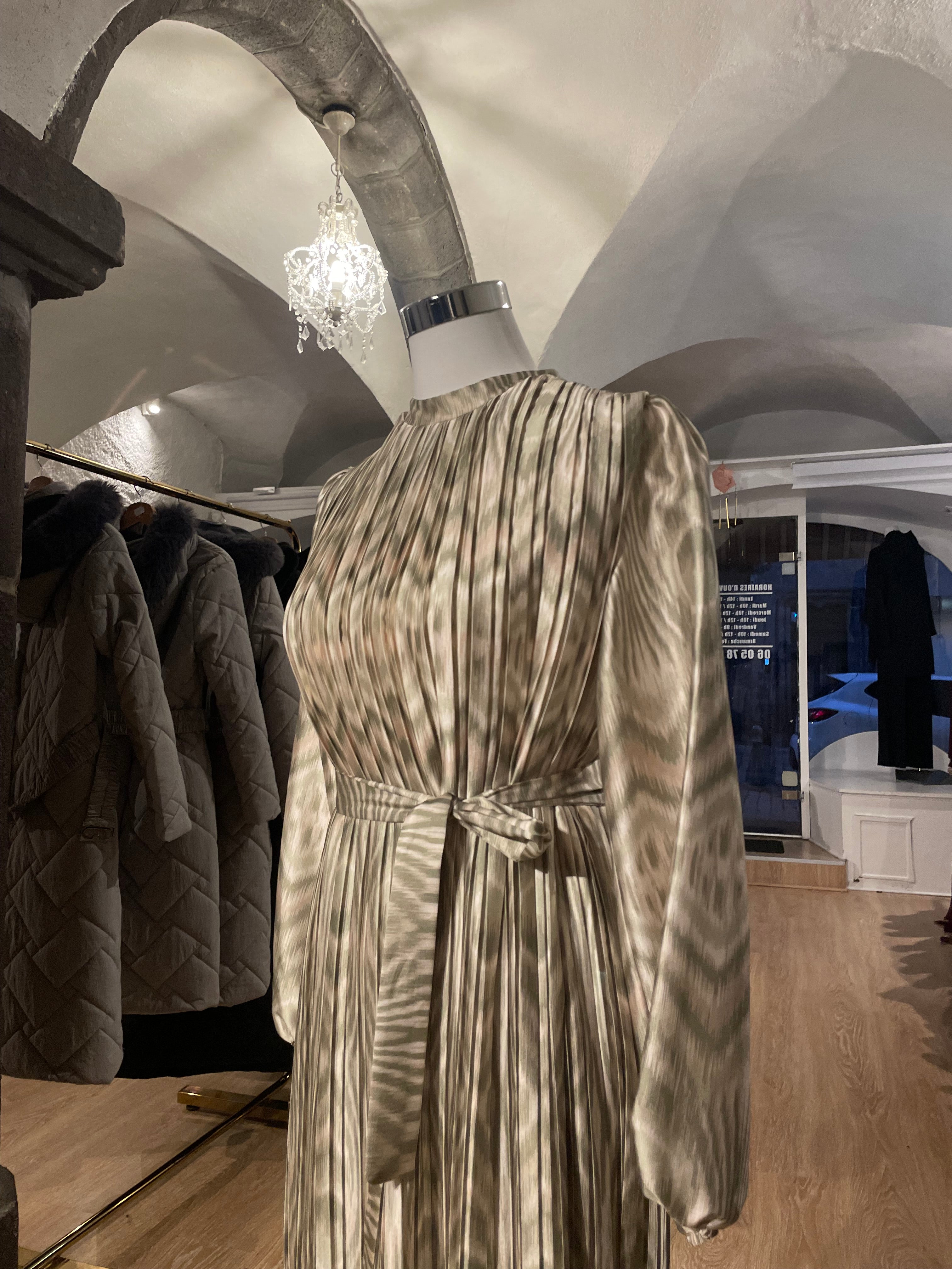 Robe Longue Plissée