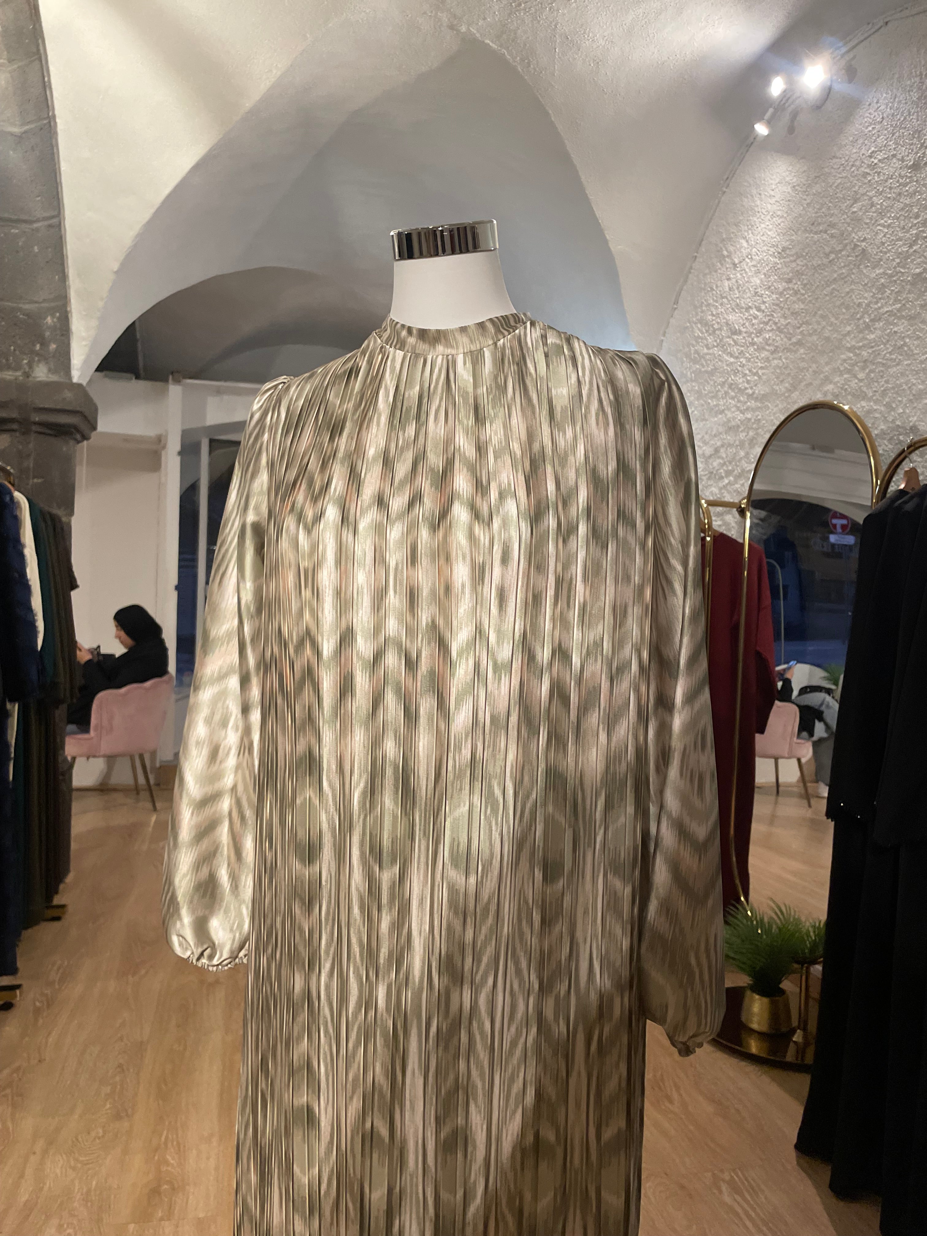 Robe Longue Plissée